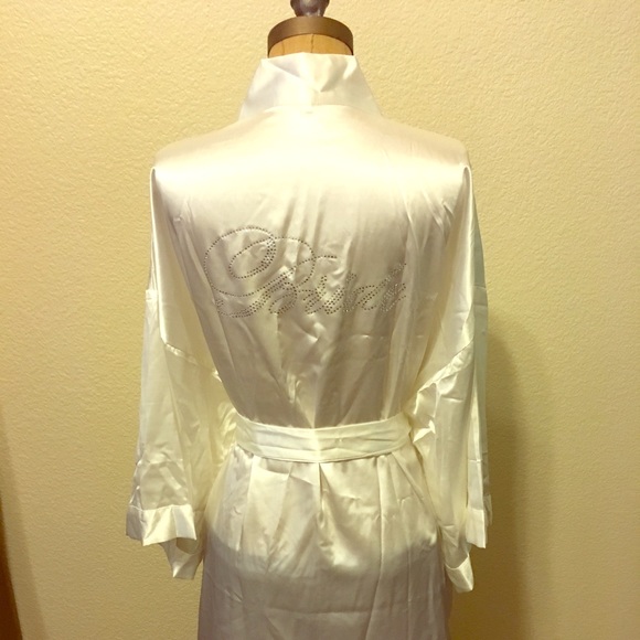 "Bride" 👰🏼 white silk robe! Size L, w/waist tie - Picture 1 of 4